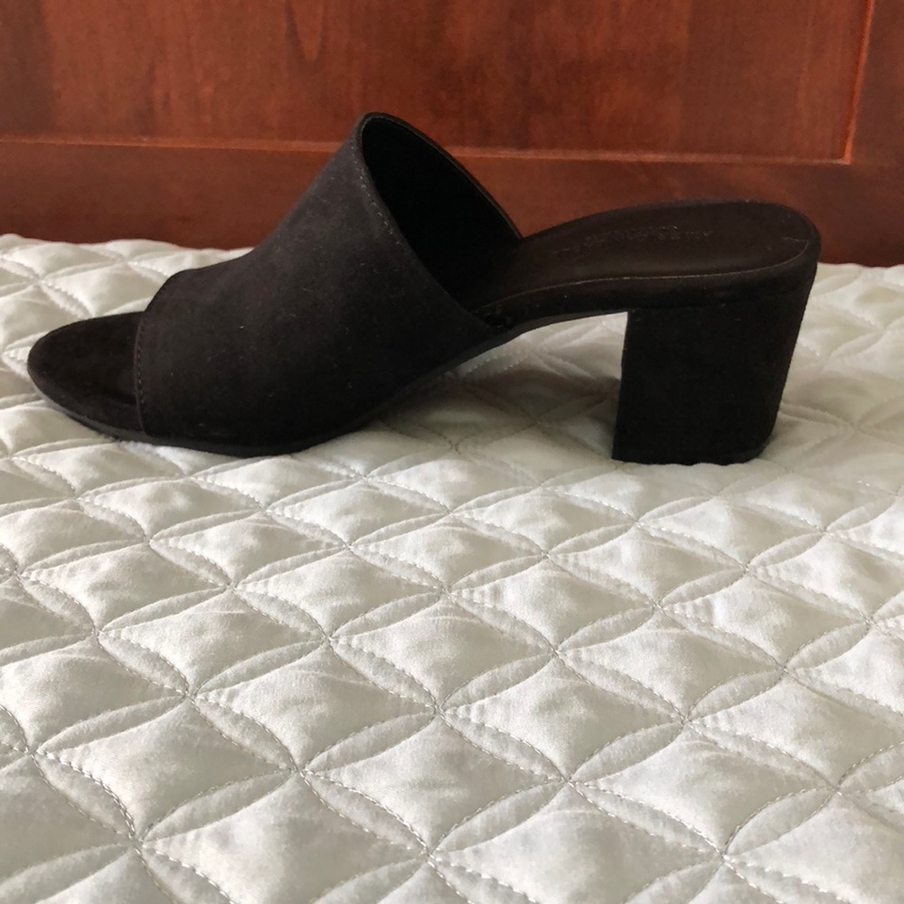 Black slip ons with thick heels